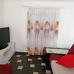 Edi Apartmán Gabonjin