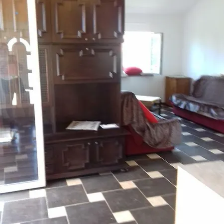 Edi Apartment